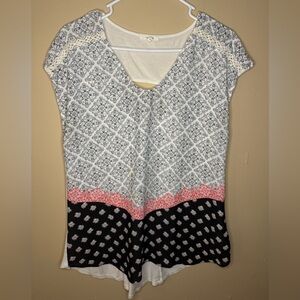 Floral Patterned Women's Top - Coral, Black, White